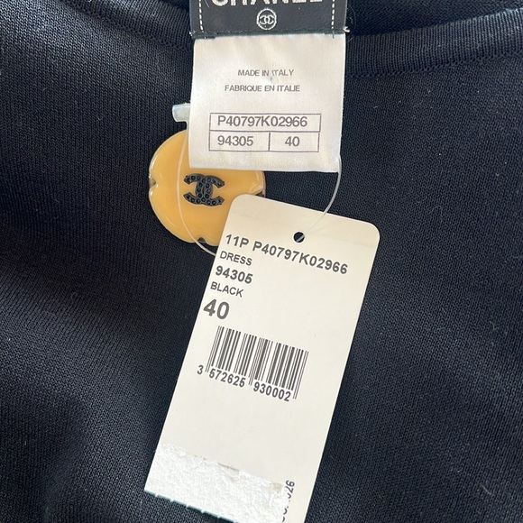 Vintage 2011 Chanel Black Dress Camellia Crystals Italy Size 40 - Picture 13 of 14